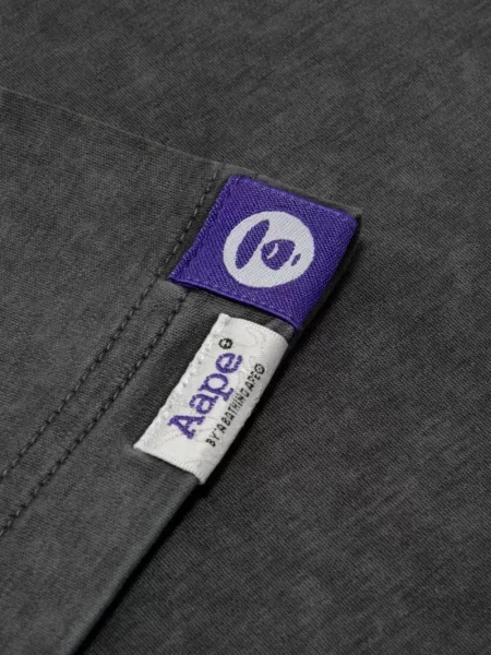Tricou Aape By A Bathing Ape cu autograf gri
