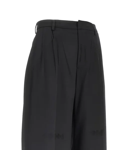 Pantaloni Thestroy zdrențuiți negru