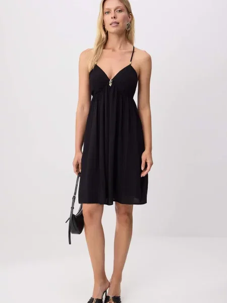 Trendyol Rochie negru