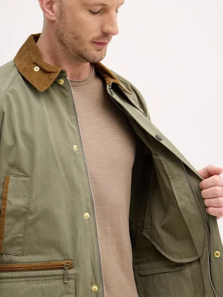 Демисезонная куртка Barbour