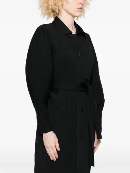 Kaput Pleats Please Issey Miyake crna