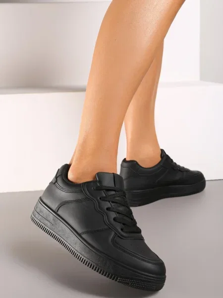 Sneakerși Inny negru