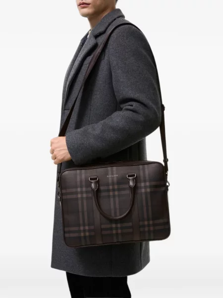 Карирана куфарче Burberry кафяво