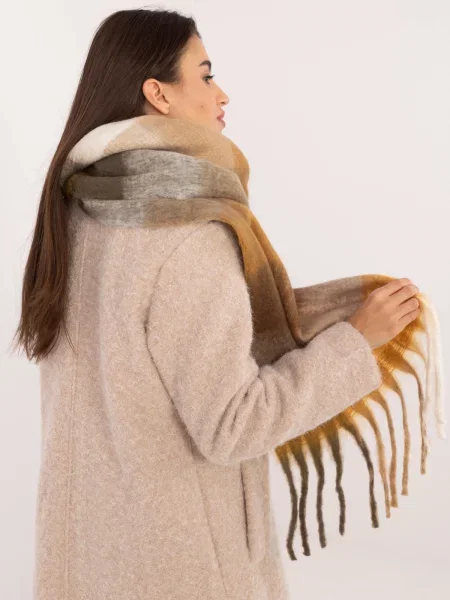 Fular Fashionhunters în carouri maro