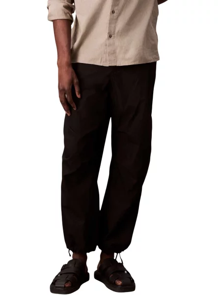 Hlače Calvin Klein črna