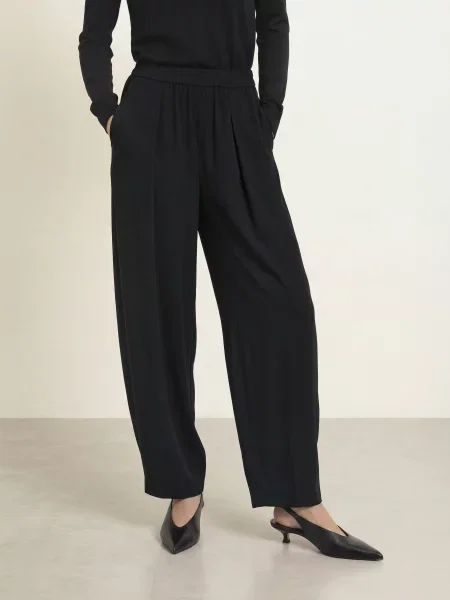 Inwear Kalhoty Qaileyiw černá