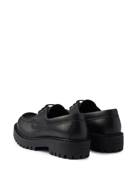 Pantofi derby Prada cu șireturi din piele negru