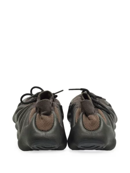 Маратонки Adidas Yeezy с връзки с дантела кафяво