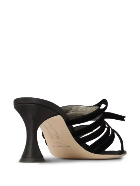 Sandale Manolo Blahnik cu funde negru