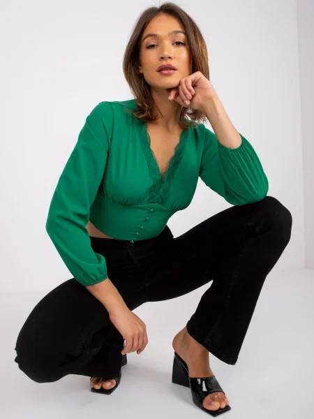 Bluză Fashionhunters cu decolteu în V verde
