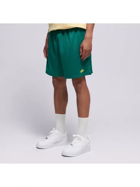 Nike Szorty M Nk Club Flow Embss Futbol zielone