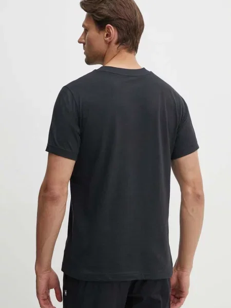 New Balance Sport Essentials Logo T-Shirt Mężczyźni Koszulki New Balance Size: M czarny