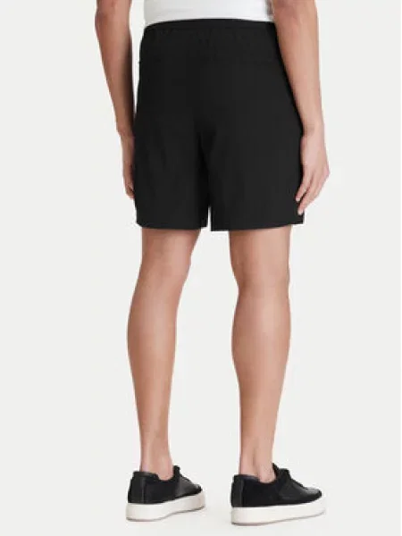 Calvin Klein Szövet rövidnadrág Straight Fit fekete