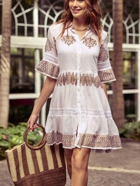 Пляжное платье-рубашка на біла