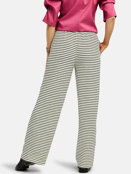 Liberte Essentiel Pantaloni SUS-WIDE crem
