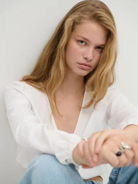 Bufiasta bluzka z fakturą złamana biel Teen XXS MANGO TEEN