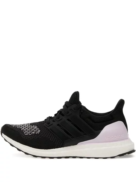 Велурени бягане маратонки Adidas UltraBoost на райета черно