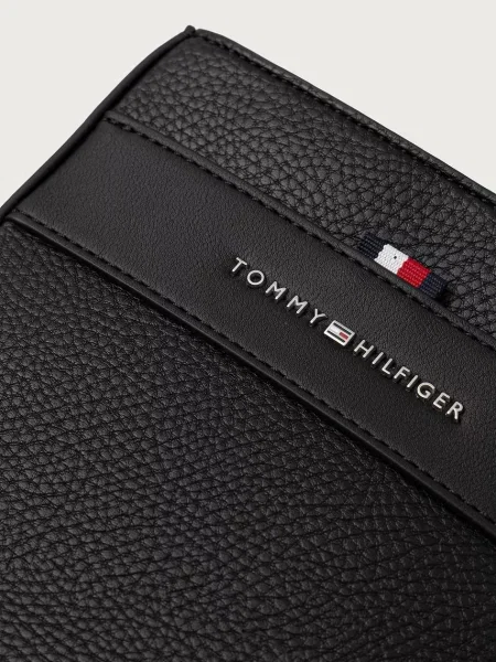 Tommy Hilfiger чанта през рамо мъжка от имитация на кожа черно