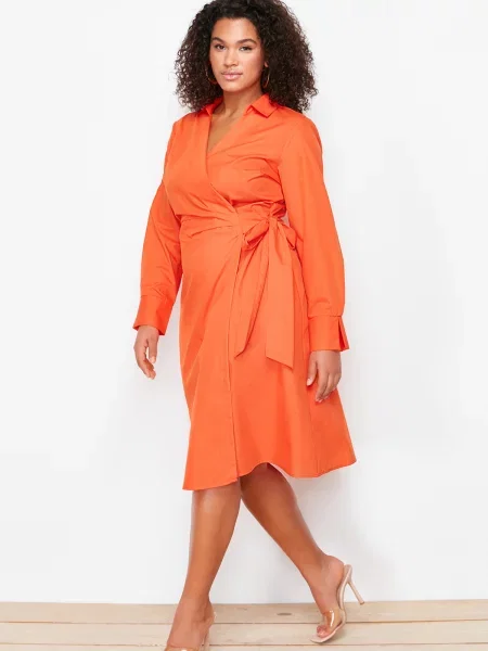 Sukienka koszulowa Trendyol czerwona