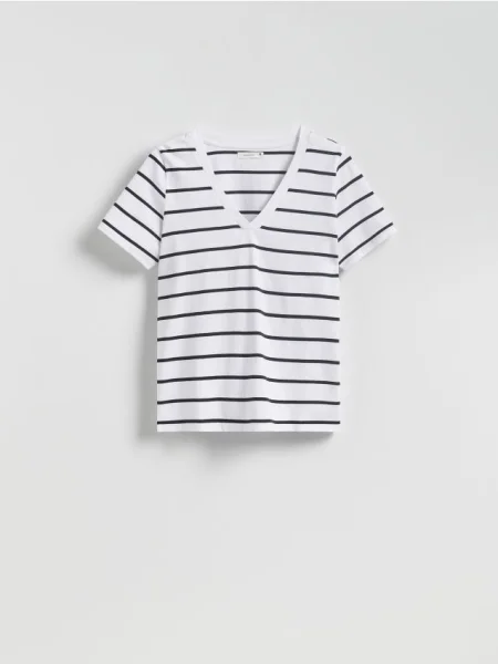 Reserved Tričko regular fit s véčkovým výstrihom viacfarebná