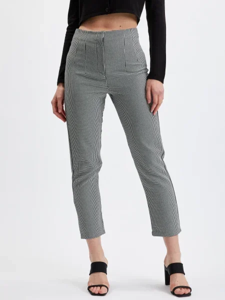 Pantaloni chino Orsay alb