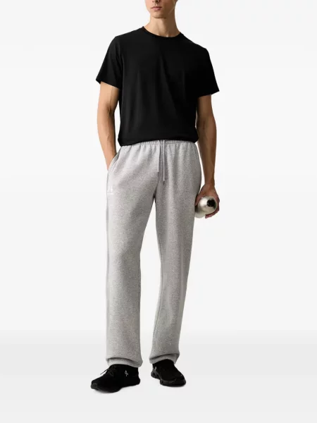 Fleece τρέξιμο παντελόνι Under Armour με κέντημα γκρι
