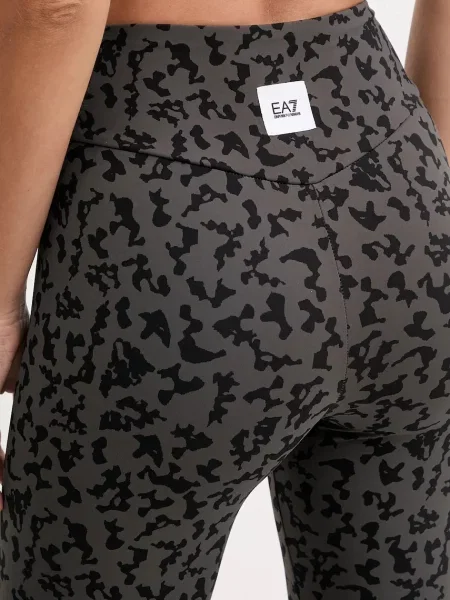 Nadrág Ea7 Emporio Armani fekete