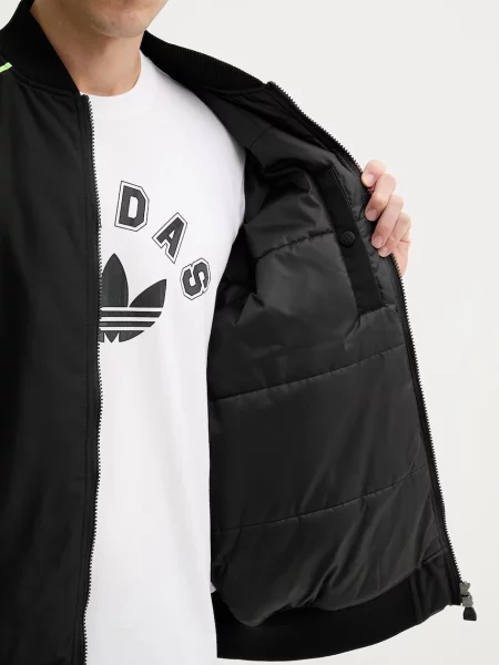 Куртка-бомбер adidas Originals Teamgeist демісезонна oversize чорний