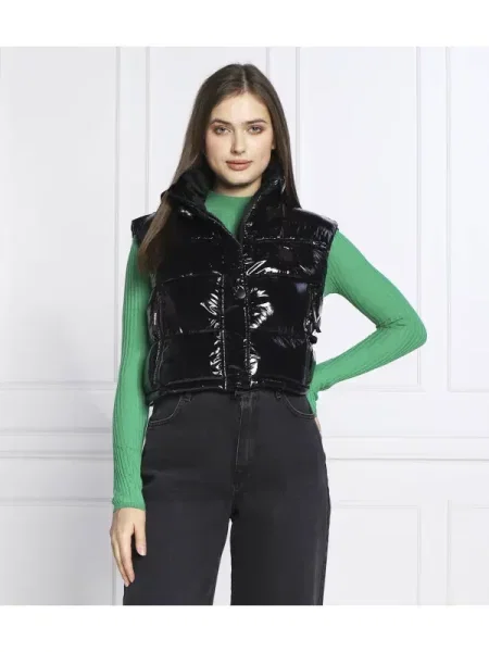 Invicta Szteppelt mellény | Cropped Fit fekete