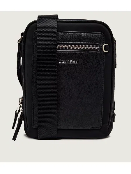 Crossbody táska Calvin Klein autogrammal fekete