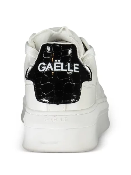 Sneakerși Gaelle cu șireturi din dantelă alb