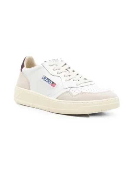 Sneakersy Autry białe