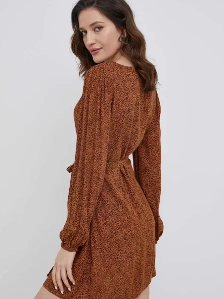 Платье Billabong