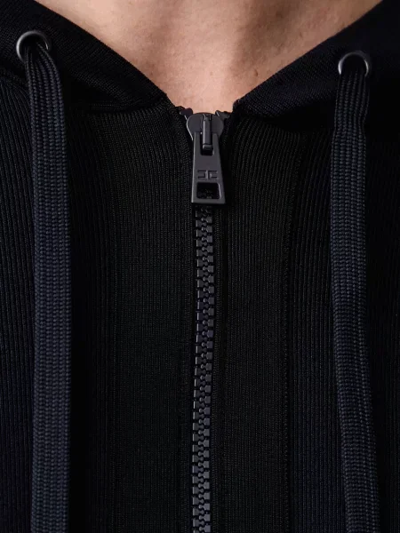 Свитер Elisabetta Franchi с капюшоном