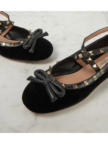 Balerini Valentino Garavani de catifea negru
