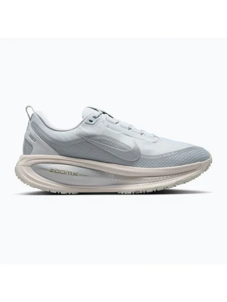 Мъжки обувки за бягане Nike Vomero 18 GORE-TEX pure platinum/metallic silver сиво