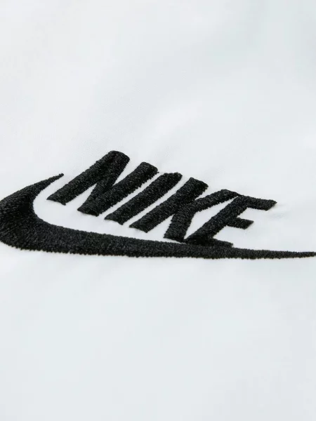 Nike демісезонна куртка дитяча