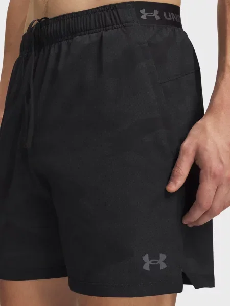 Шорты Under Armour черные