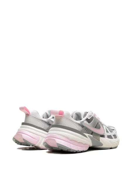 Sneakerși Nike Vomero alergare gri