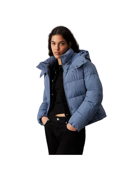 Krótka kurtka puchowa Calvin Klein z kapturem niebieska