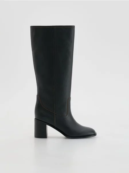 Кожаные ботфорты Reserved черные