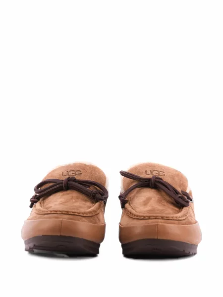 Pantofi loafer Ugg din piele de căprioară maro