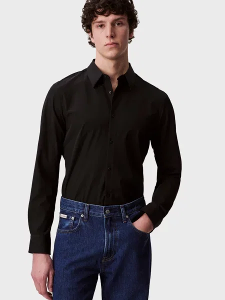 Стрейчева сорочка Calvin Klein чорна