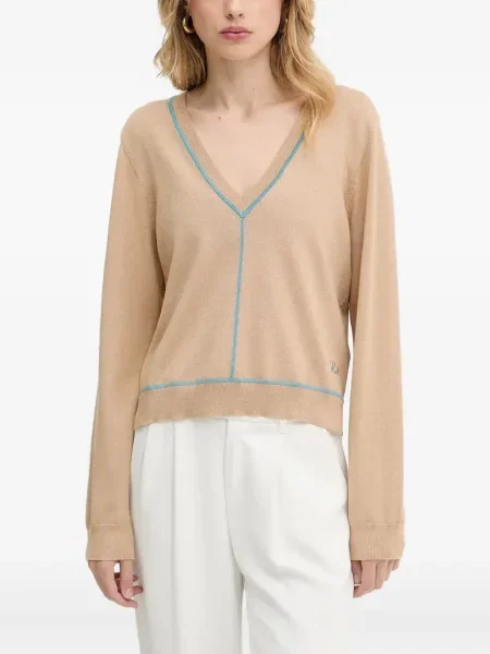 Пуловер Karl Lagerfeld бродиран с V-образно деколте