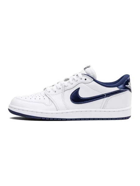 Sneakersy Jordan Air Jordan 1 zamszowe białe