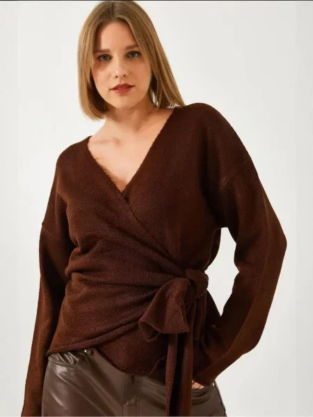 Bianco Lucci Pulover Pullover temno rjava