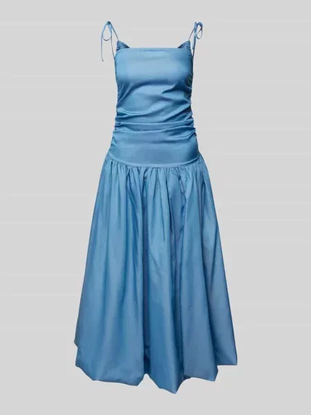 Sukienka koktajlowa z marszczeniami model ‘ALEXA’ Amy Lynn niebieska