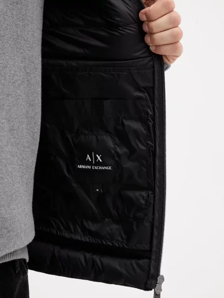 Пуховый жилет Armani Exchange черный