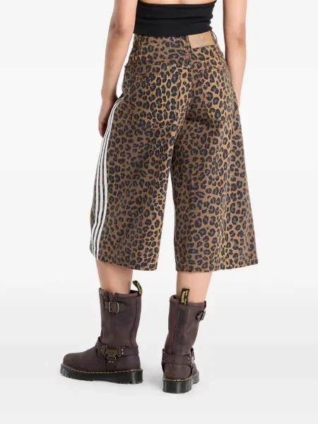 Geacă parka Adidas cu model leopard maro