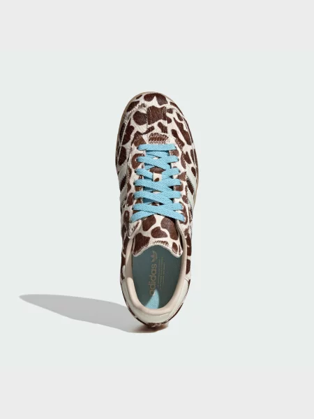 Кожаные кеды Adidas бежевые